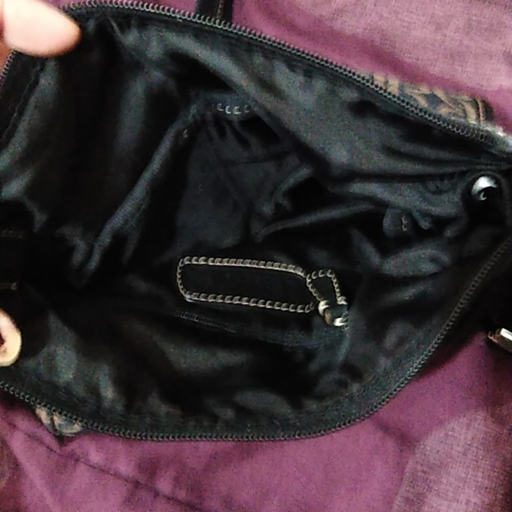 Fossil Black and Brown purse - Picture 4 of 10
